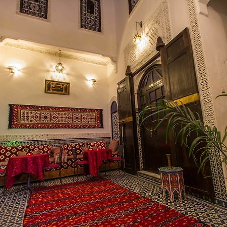 Riad Taha Fes Luaran gambar