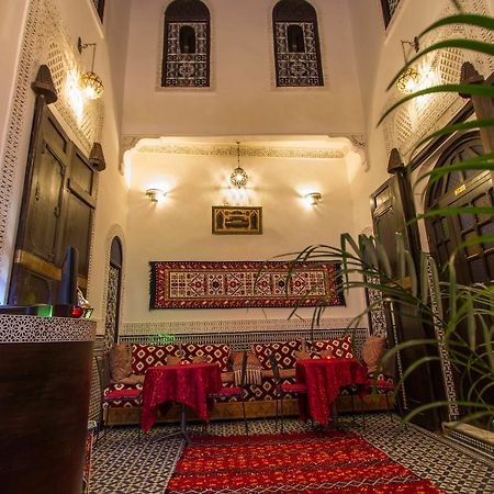 Riad Taha Fes Luaran gambar
