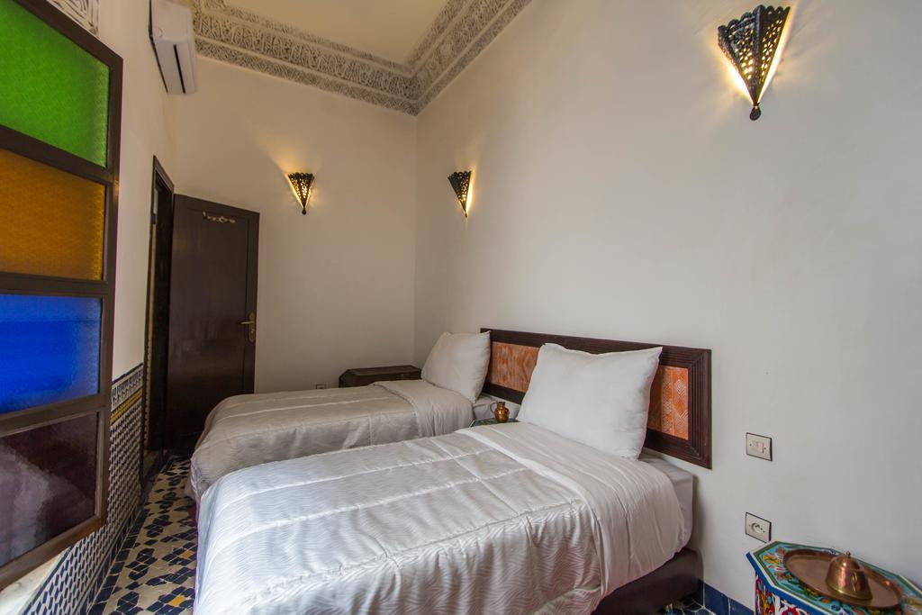 Riad Taha Fes Luaran gambar