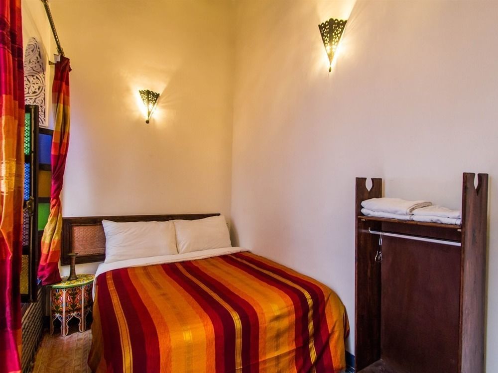 Riad Taha Fes Luaran gambar