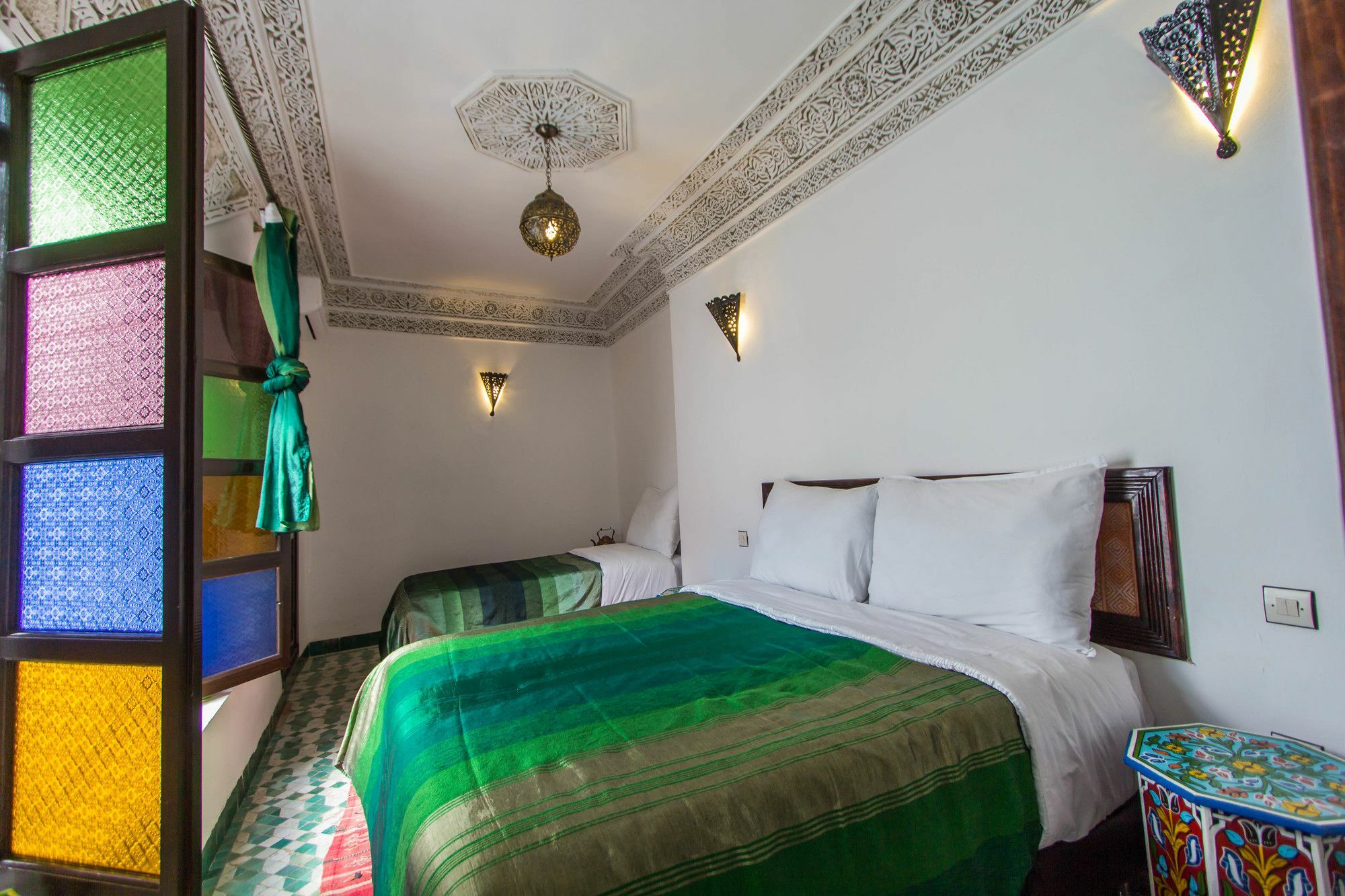 Riad Taha Fes Luaran gambar