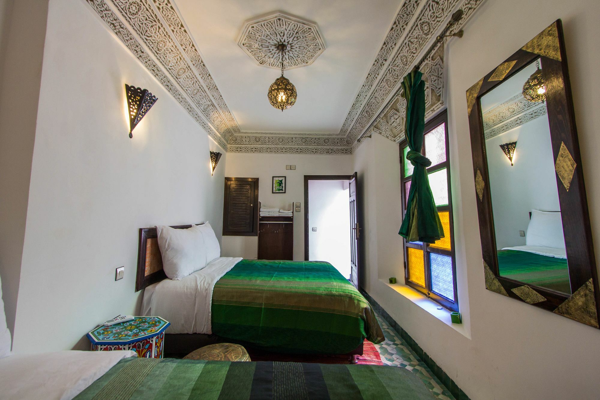 Riad Taha Fes Luaran gambar
