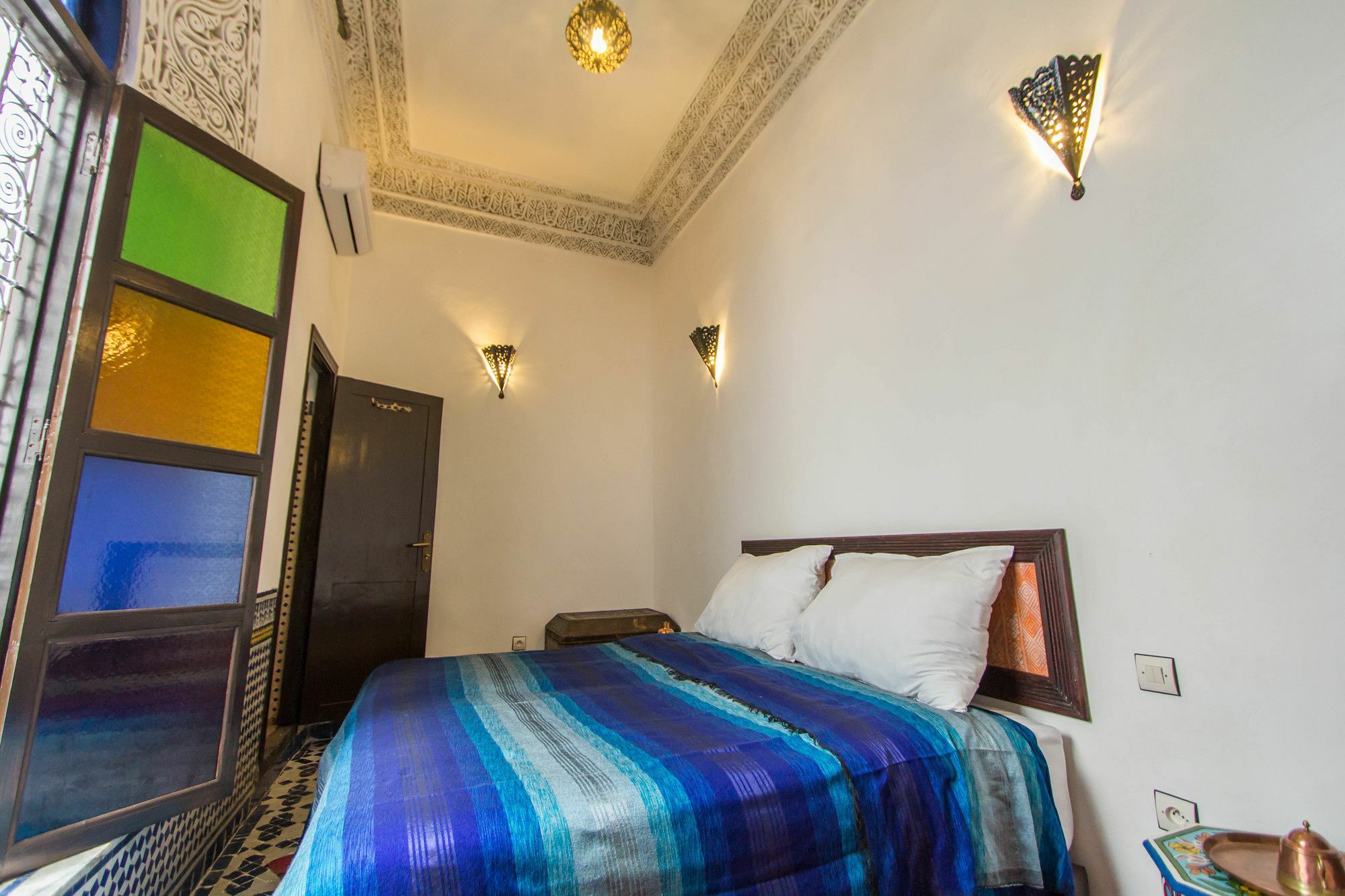 Riad Taha Fes Luaran gambar